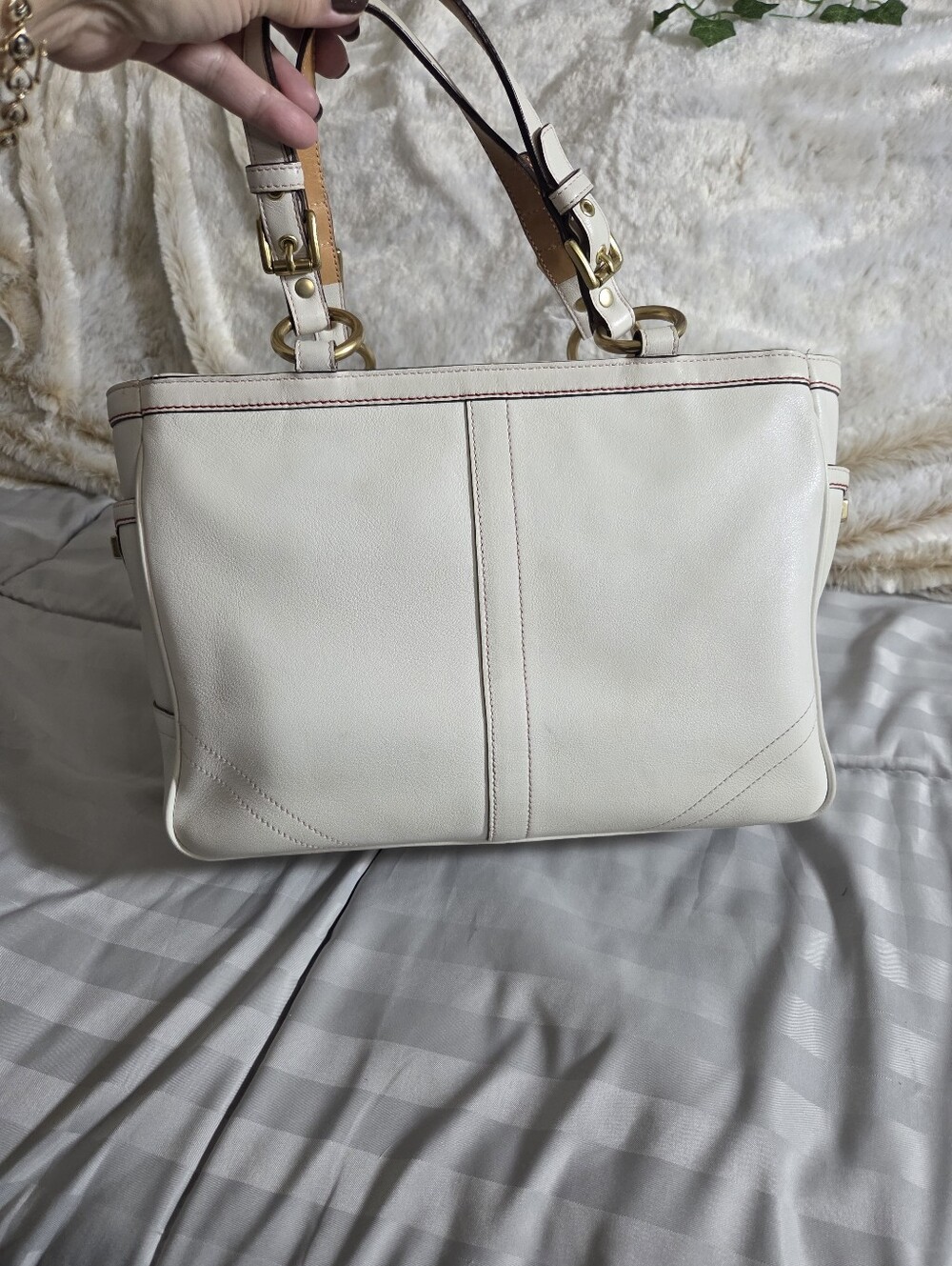 Coach Poppy "For Peace" Tote Bag - Picture 6 of 14